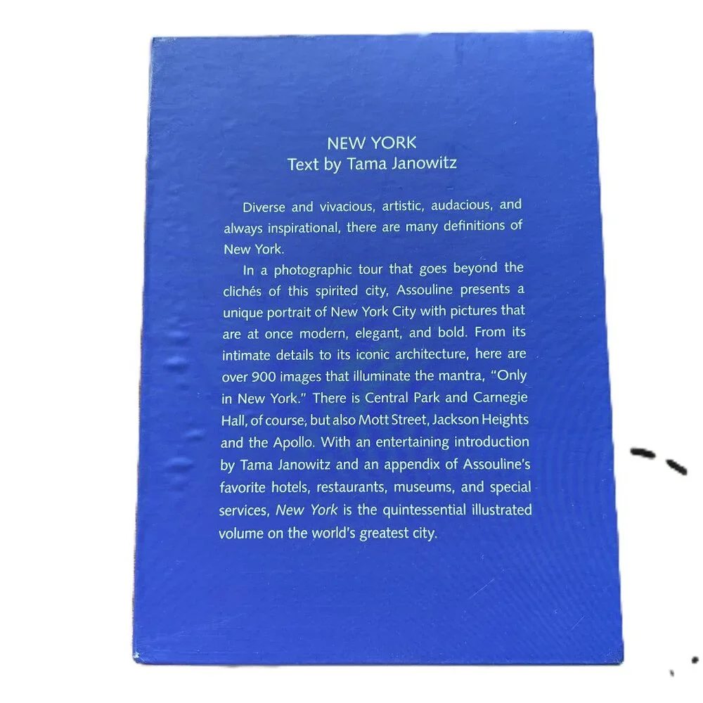New York by Tama Janowitz 2006 Saks 5th Avenue HC Assouline w/Slipcase
